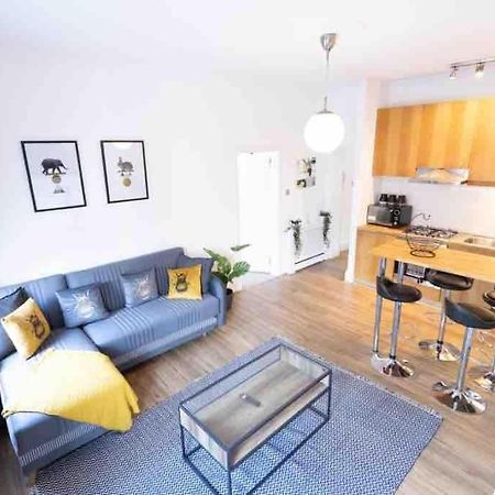 Lovely 2 Bedroom Apartment In Chelsea Sw3 ロンドン エクステリア 写真